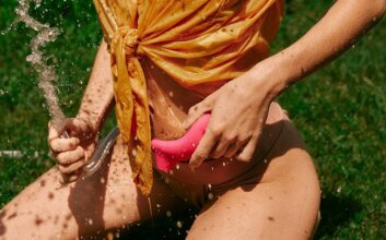 Squirt Webcam: All The Waterworks Your Dick Craves